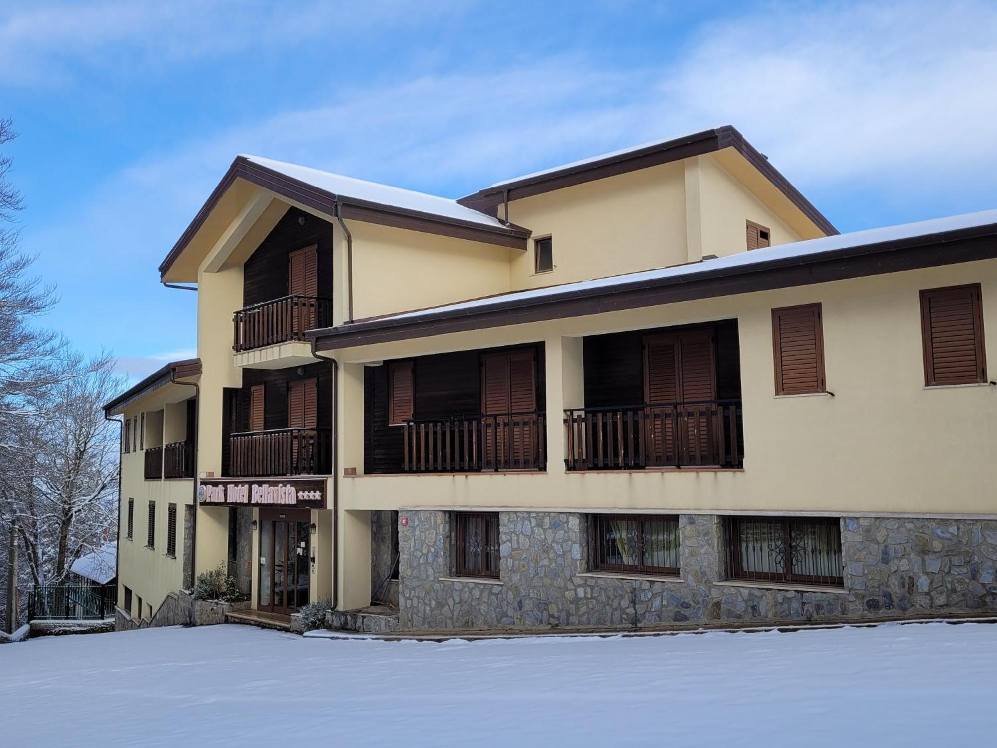 Park Hotel Bellavista Gambarie d'Aspromonte Exterior photo